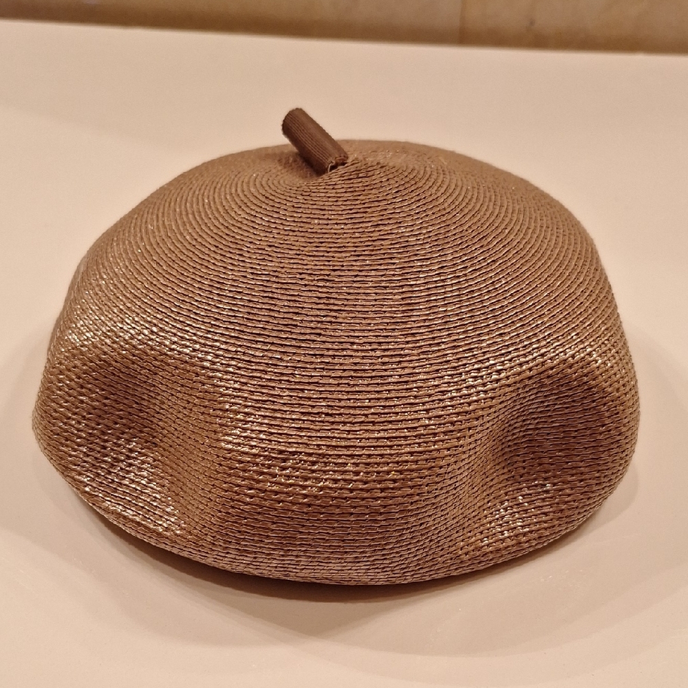 Elegant Tan Woven Beret